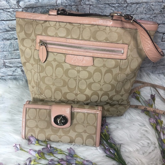 Coach Handbags - Coach Shoulder Bag with Wallet